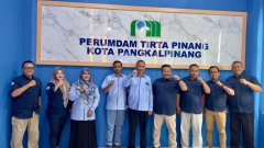 pegawai perumda tirta pinang